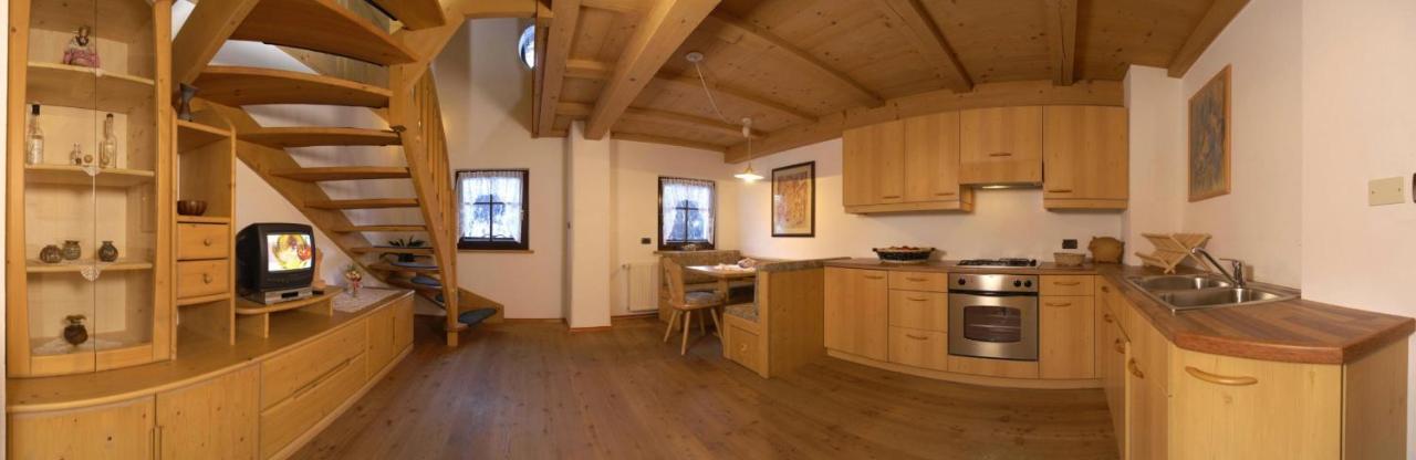 Agriturismo Apartments Tuene 오르띠세이 외부 사진