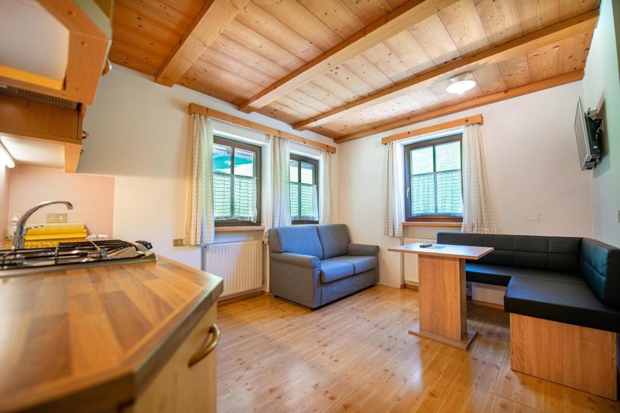 Agriturismo Apartments Tuene 오르띠세이 외부 사진