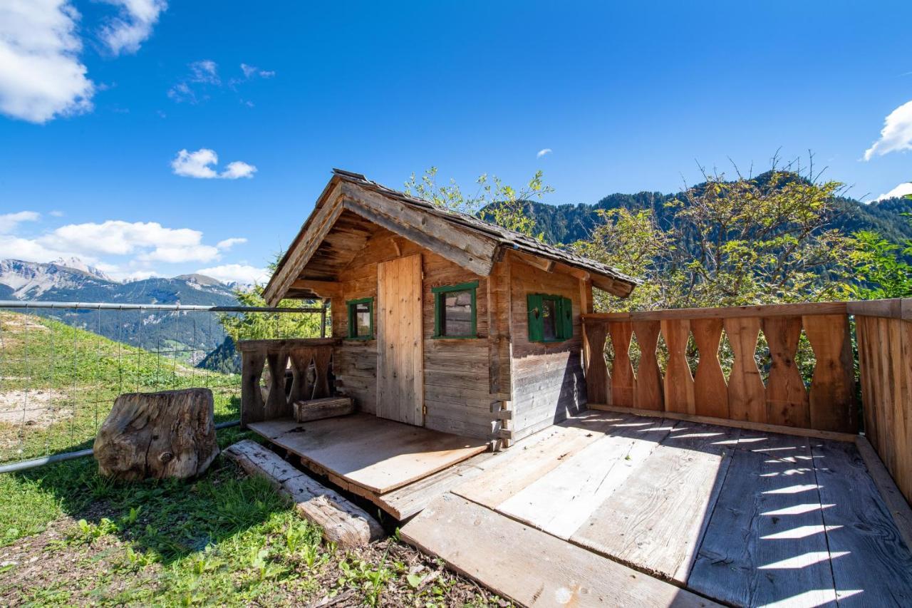 Agriturismo Apartments Tuene 오르띠세이 외부 사진