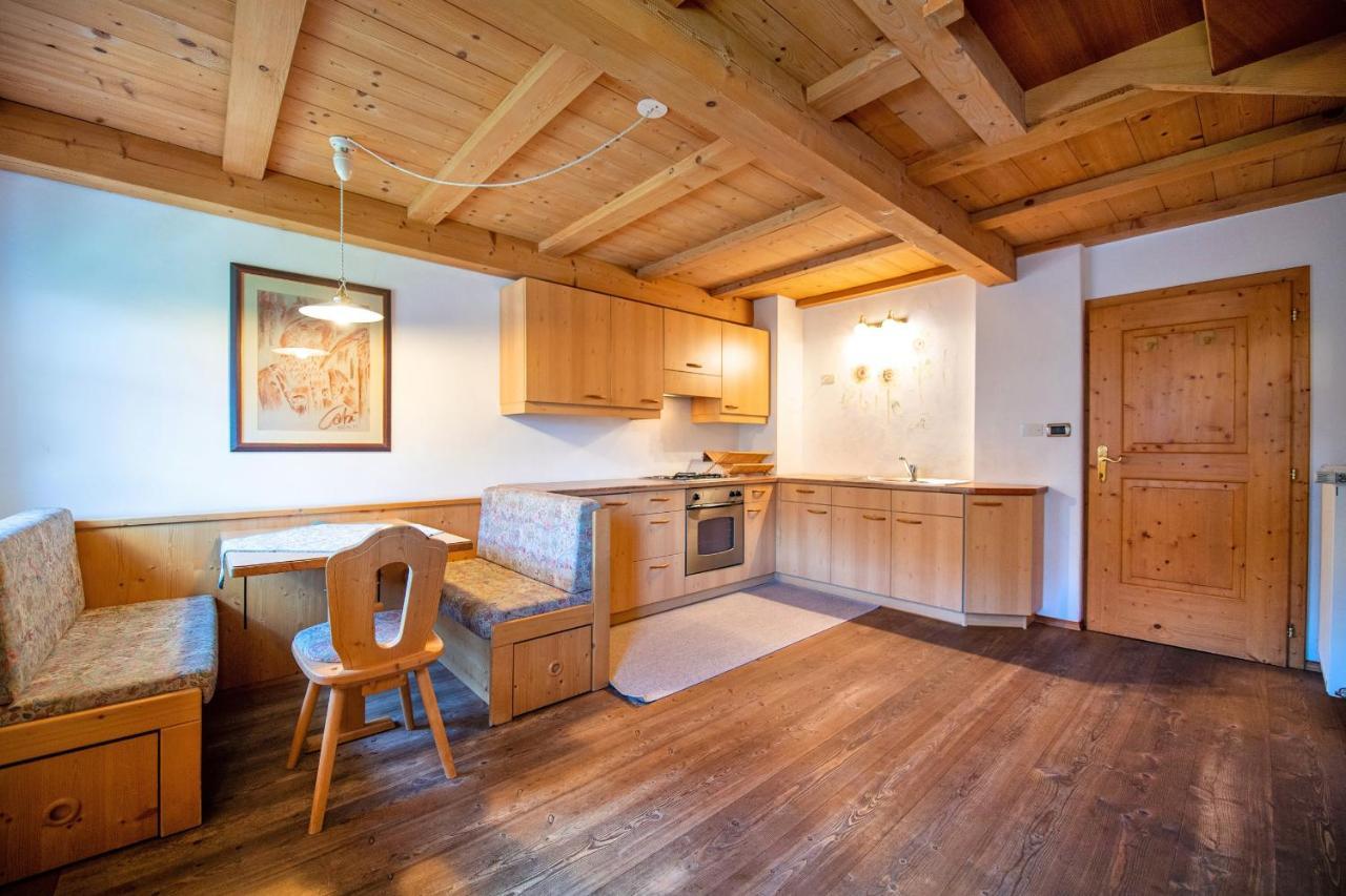 Agriturismo Apartments Tuene 오르띠세이 외부 사진