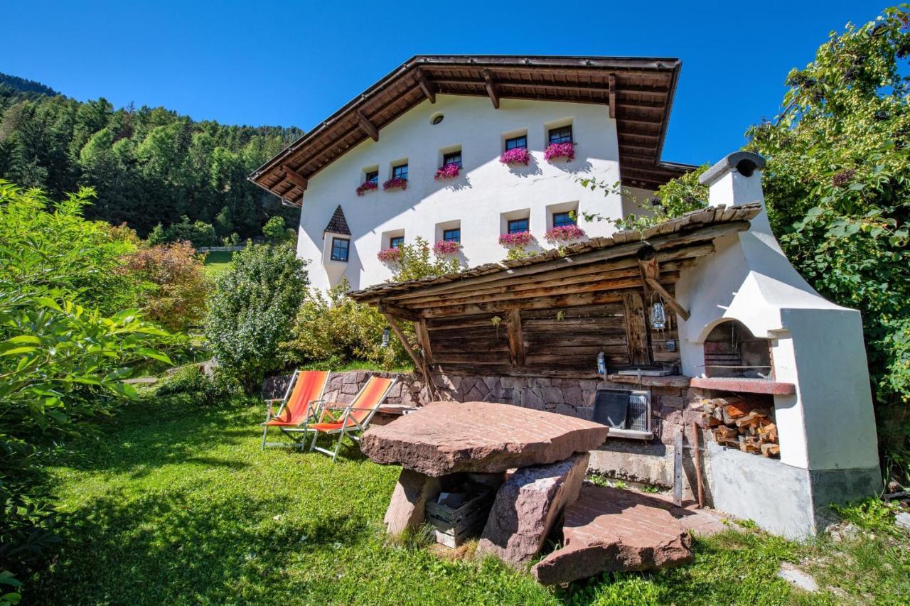 Agriturismo Apartments Tuene 오르띠세이 외부 사진