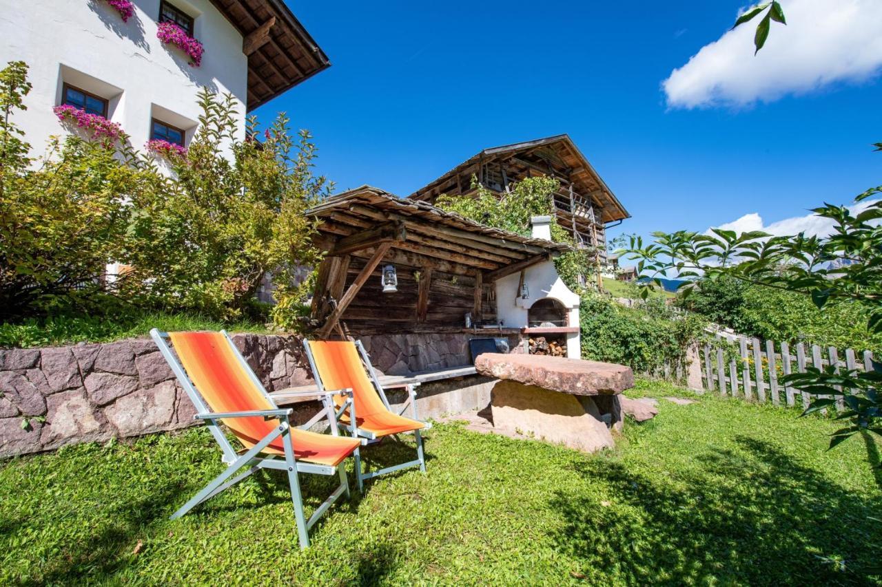 Agriturismo Apartments Tuene 오르띠세이 외부 사진