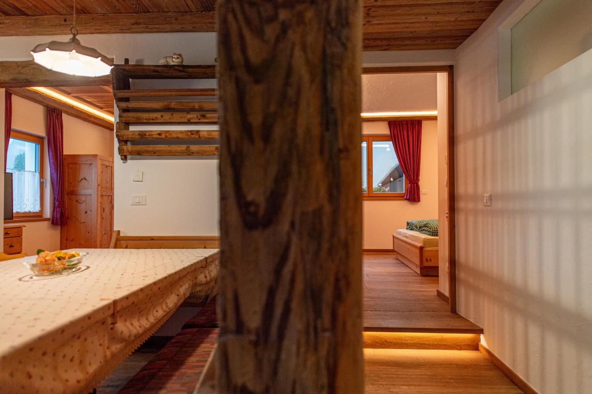 Agriturismo Apartments Tuene 오르띠세이 외부 사진
