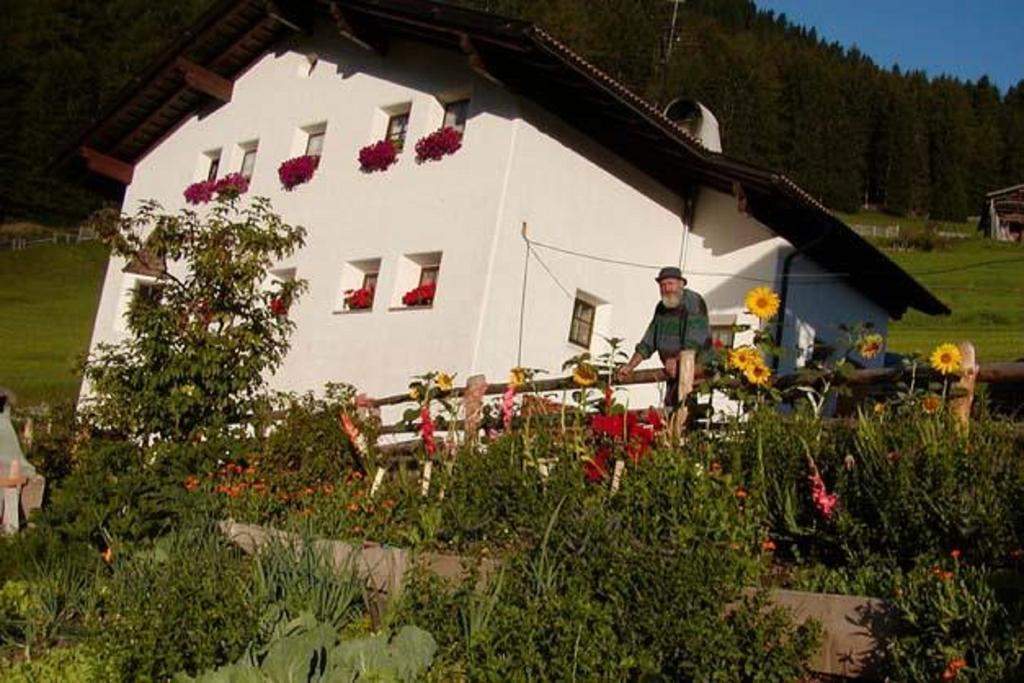 Agriturismo Apartments Tuene 오르띠세이 외부 사진